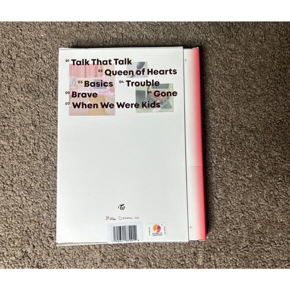 Twice Between 1 & 2 Mini Album Complete Version - CD, Books and Photo Cards RED - Picture 3 of 3